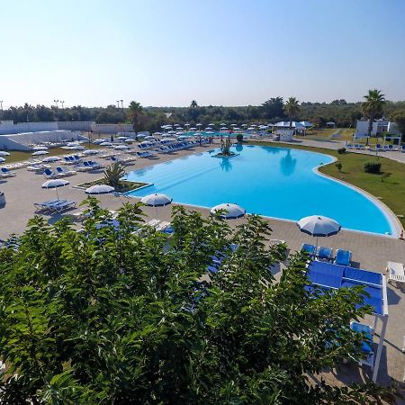 Отель Futura Club Торре-Ринальда Экстерьер фото